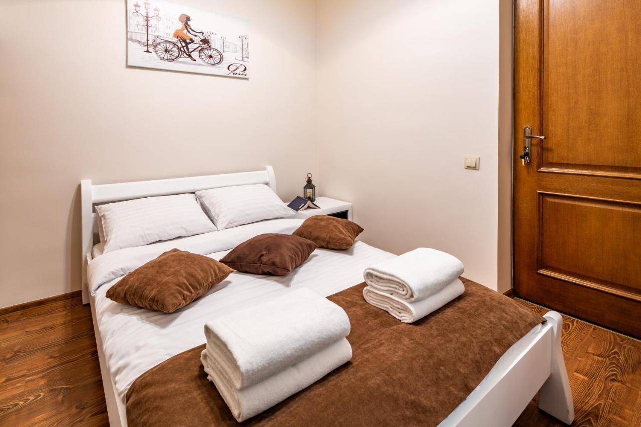 Apartamento Avangard On Sholom Aleikhema St 7 Apart Leópolis Exterior foto