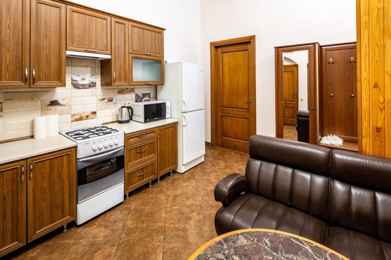 Apartamento Avangard On Sholom Aleikhema St 7 Apart Leópolis Exterior foto